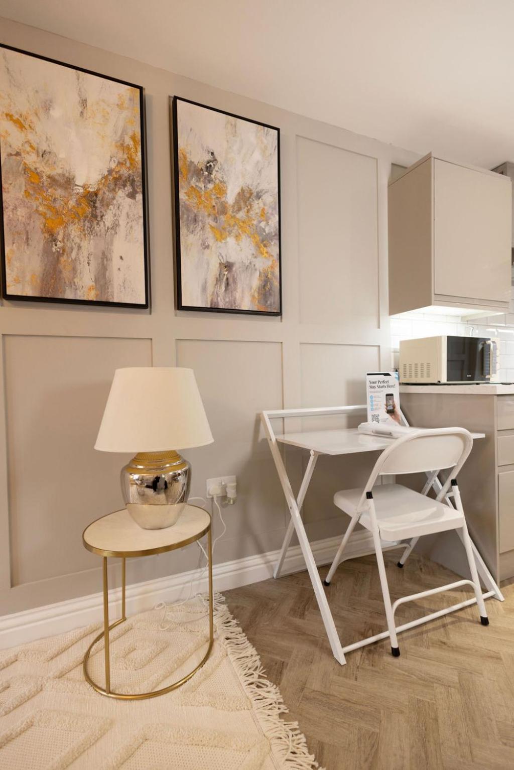 Harper Luxe Serviced Apartments Dunstable Exteriör bild