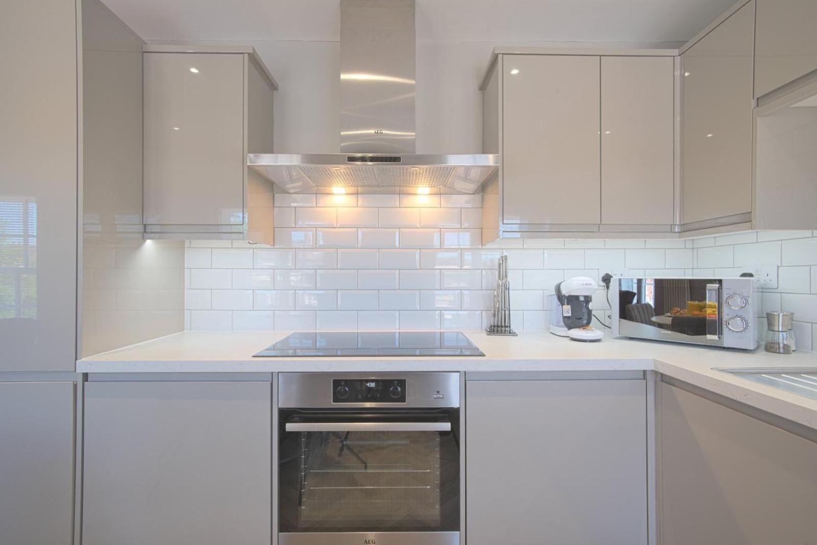Harper Luxe Serviced Apartments Dunstable Exteriör bild