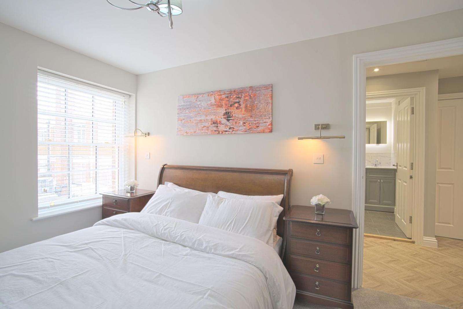 Harper Luxe Serviced Apartments Dunstable Exteriör bild