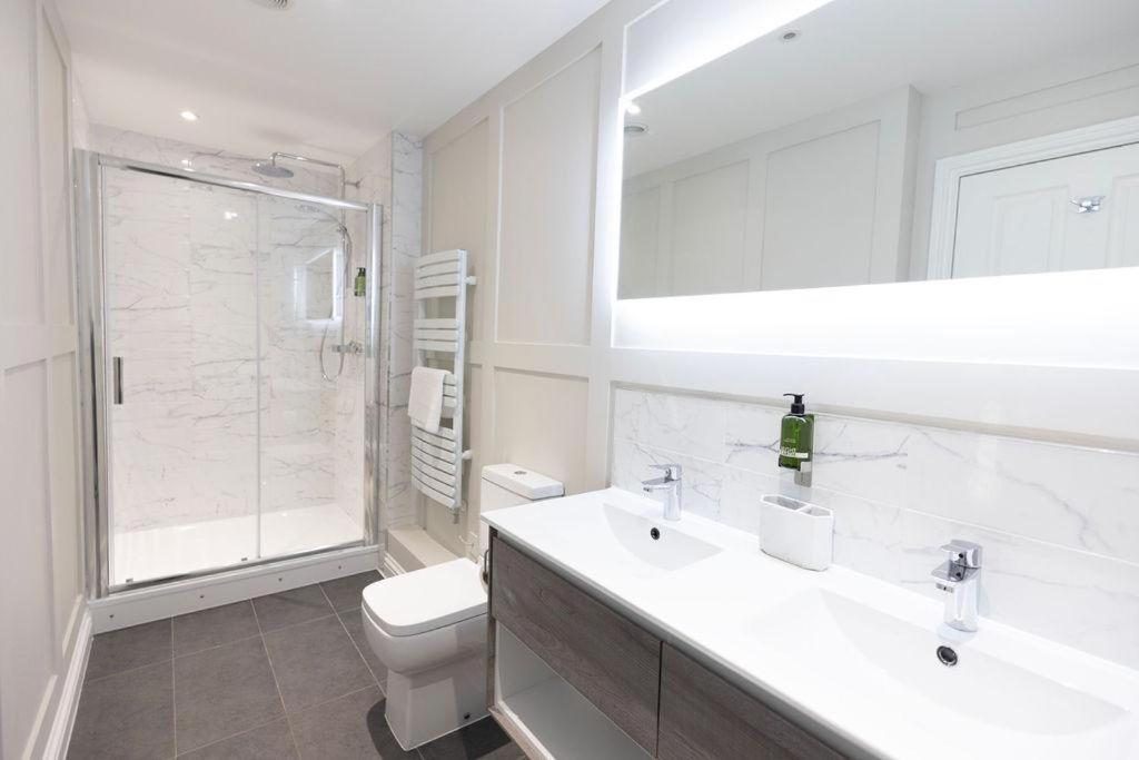 Harper Luxe Serviced Apartments Dunstable Exteriör bild